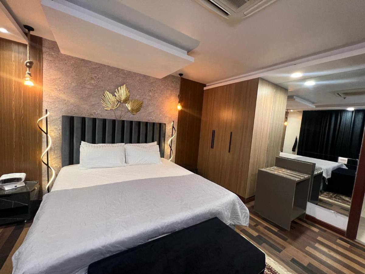 Sunset Luxury Gold Crest Mall Residency لاهور المظهر الخارجي الصورة
