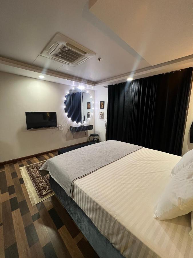Sunset Luxury Gold Crest Mall Residency لاهور المظهر الخارجي الصورة