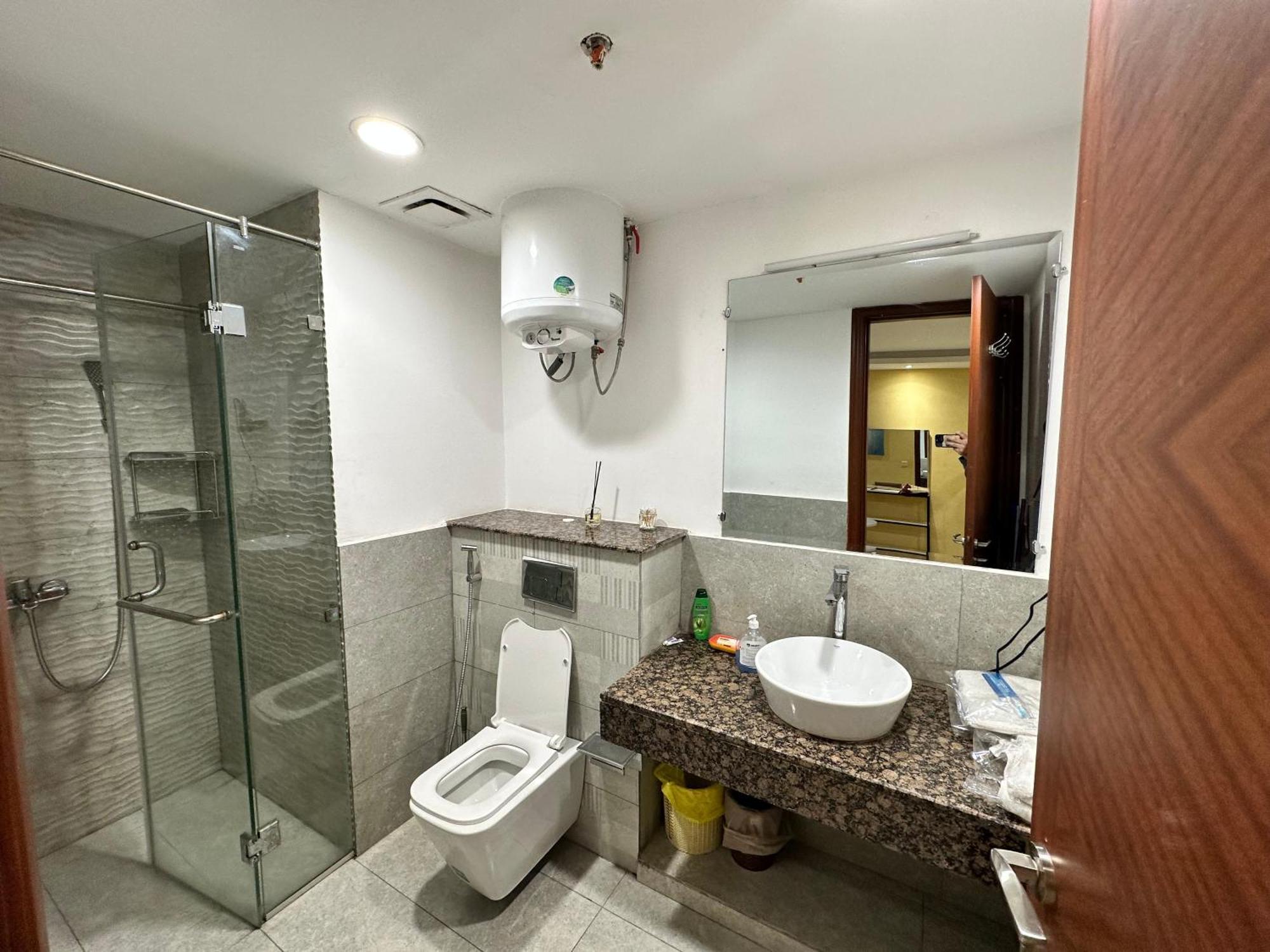 Sunset Luxury Gold Crest Mall Residency لاهور المظهر الخارجي الصورة