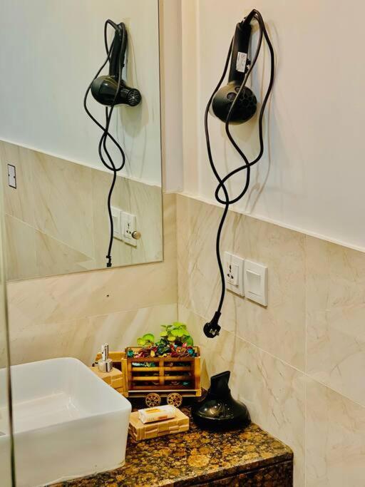 Sunset Luxury Gold Crest Mall Residency لاهور المظهر الخارجي الصورة
