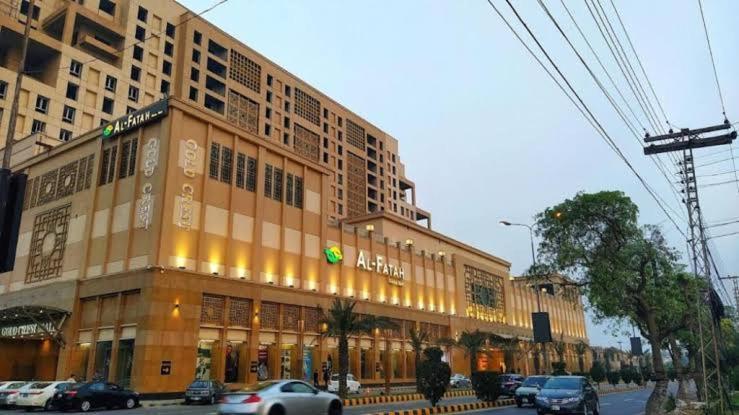 Sunset Luxury Gold Crest Mall Residency لاهور المظهر الخارجي الصورة
